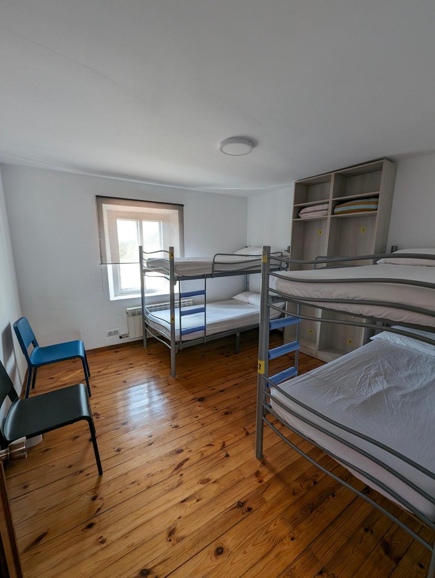 Albergue El Alfar/Pilgrim Hostel Орнийос дел Камино Екстериор снимка