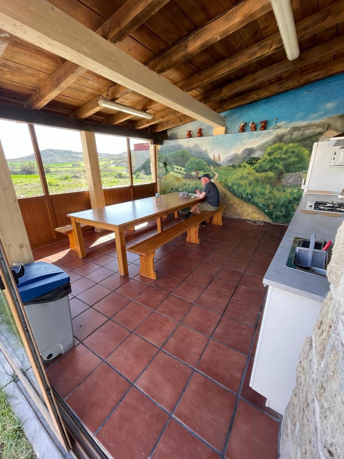 Albergue El Alfar/Pilgrim Hostel Орнийос дел Камино Екстериор снимка